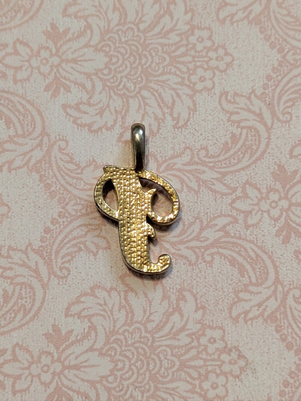 P Script Adorned Pendant - Picture 2 of 2